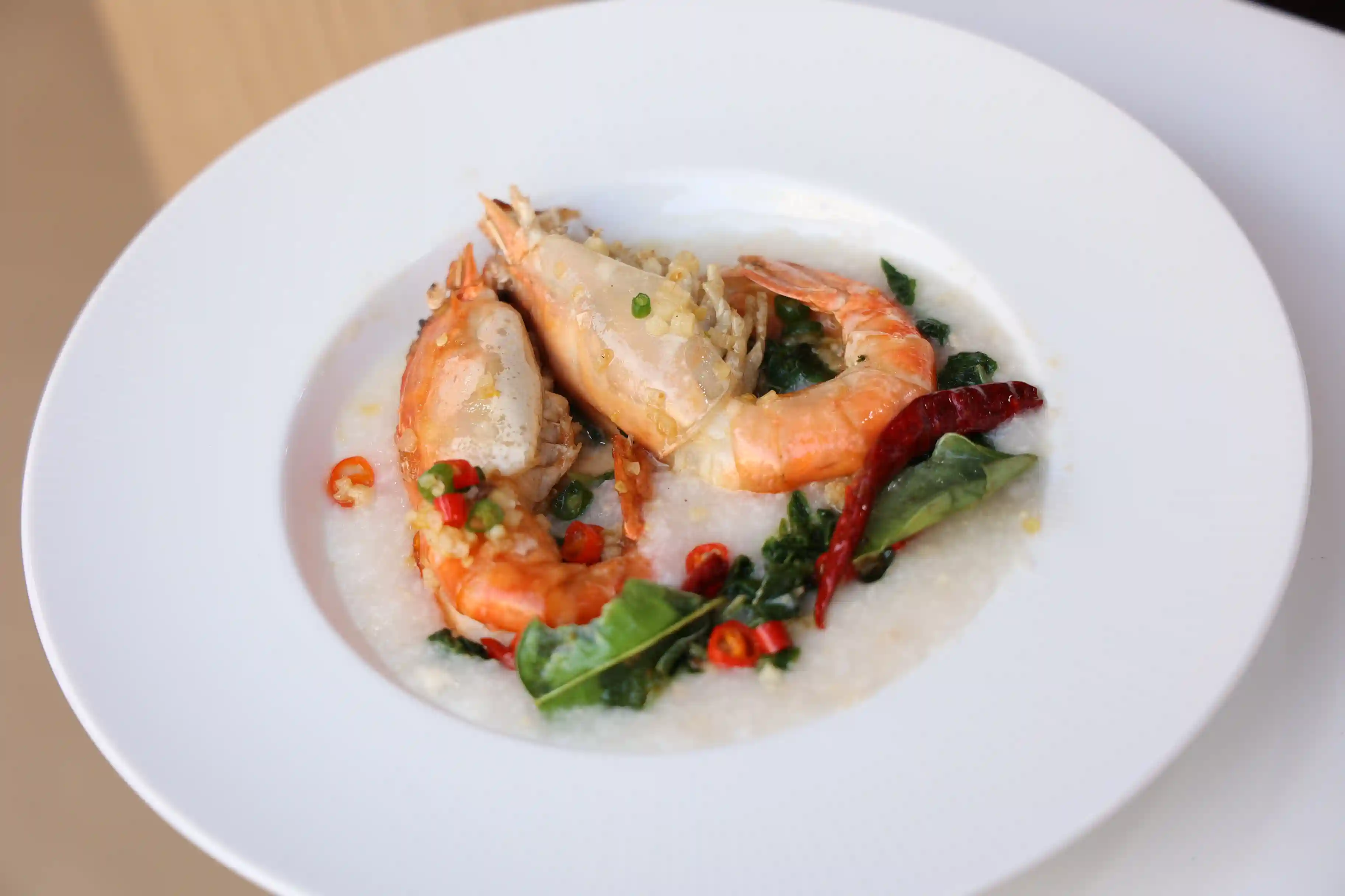 เมนูโจ๊กกุ้งคั่วพริกเกลือ